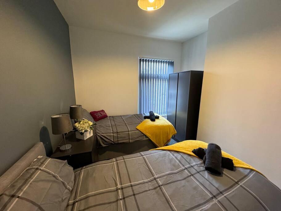 Holiday home Brand New Refurb 8 Person House Kingston upon Hull