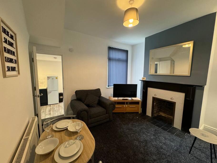 Holiday home Brand New Refurb 8 Person House Kingston upon Hull